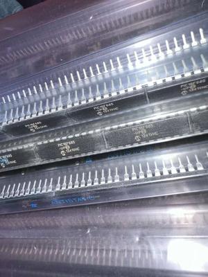 PIC16F685-I/P