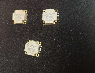 QPA2211